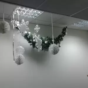 decorazione-natalizie-uffici-interni2