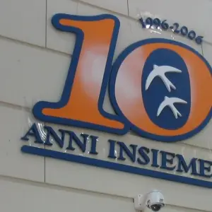 allestimento-vendita-scritte-tridimensionali-pubblicitarie-per-stend-in-fiera